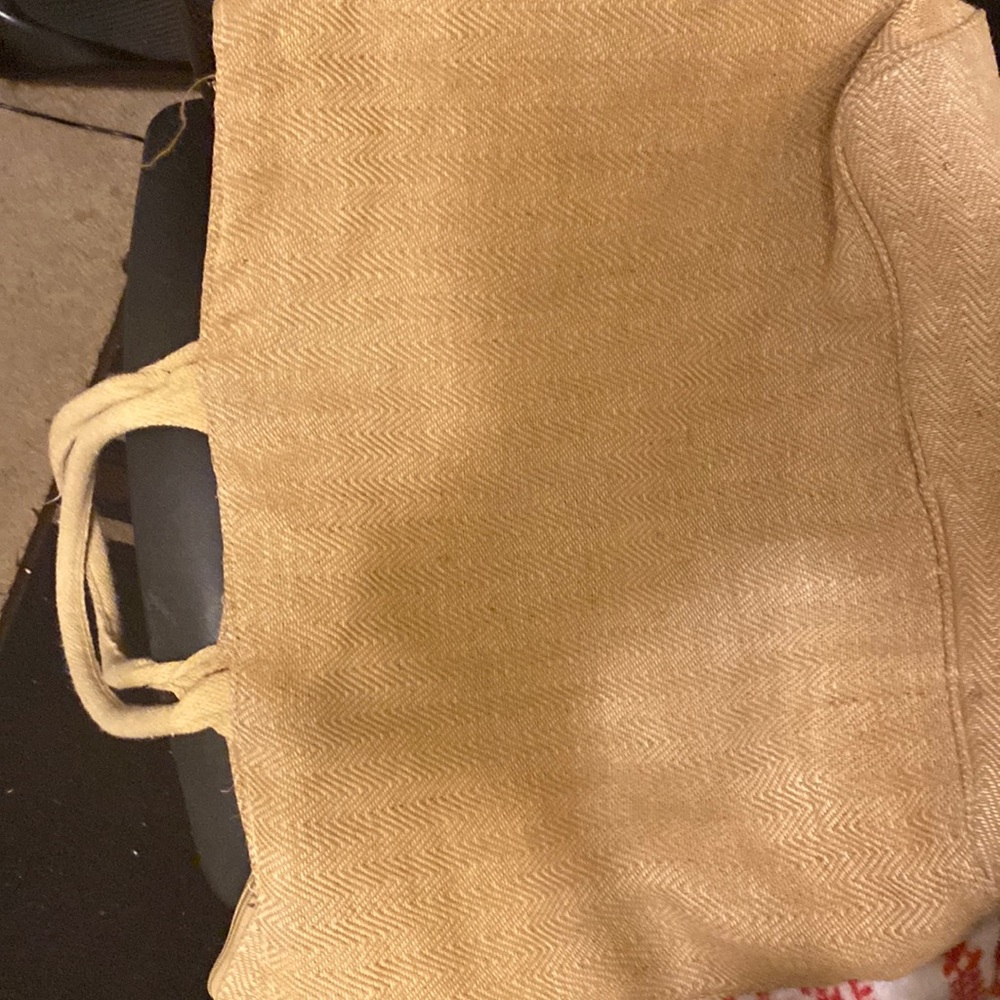 1.LARGE Zippered BEIGE RARE StrawDesign Purse of The ROYAL STANDARD Collection